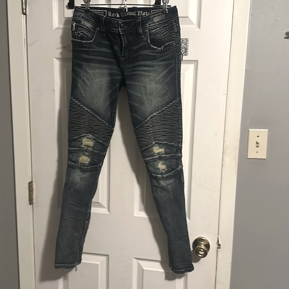 Rock revival jeans